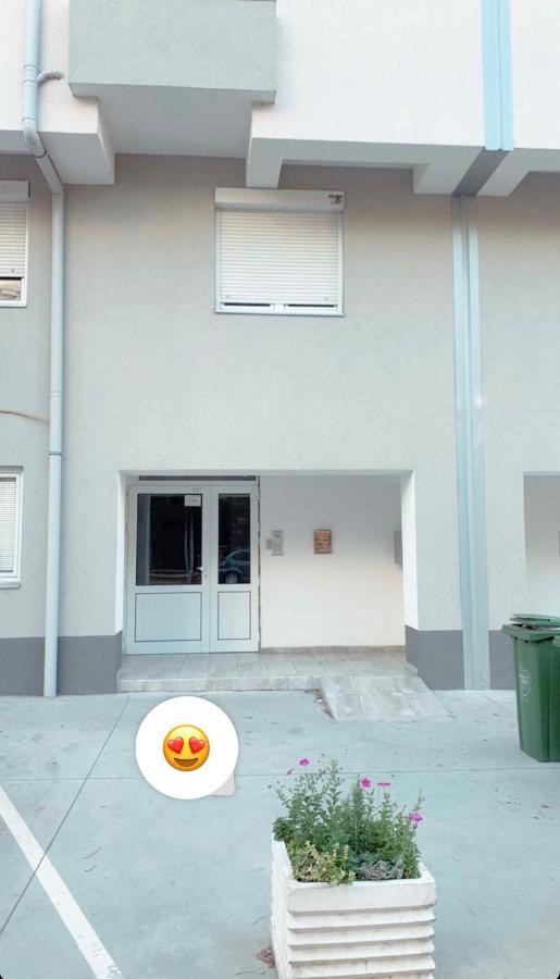 New Cozy Apartment Skopje Esterno foto